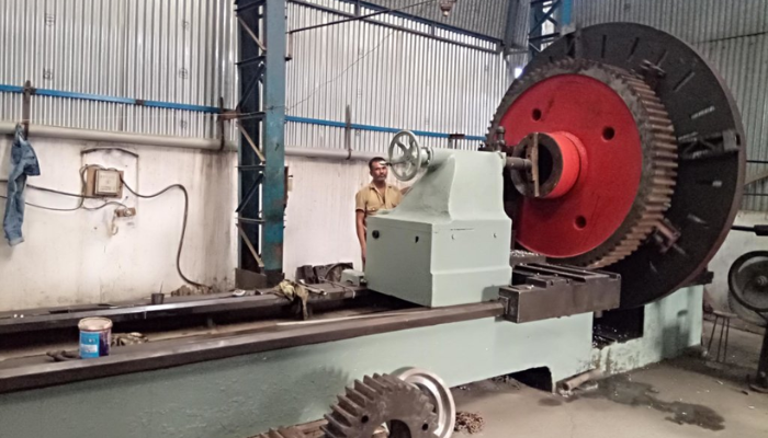 Heavy Lathe Machine Job Work